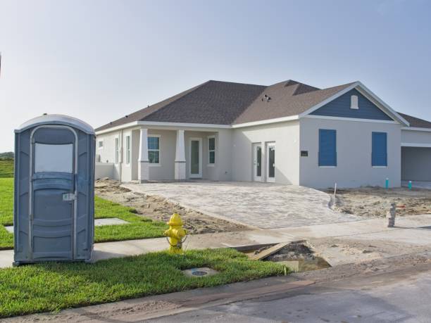 Best Portable bathroom rental  in Osage, IA